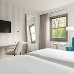 Hotel Nh Jan Tabak 4*