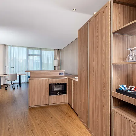 Nh Jan Tabak Hotel 4*