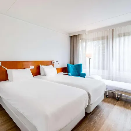 Hotel Nh Jan Tabak
