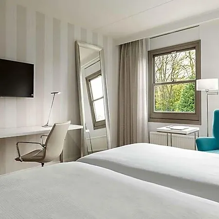 Nh Jan Tabak Hotel 4*
