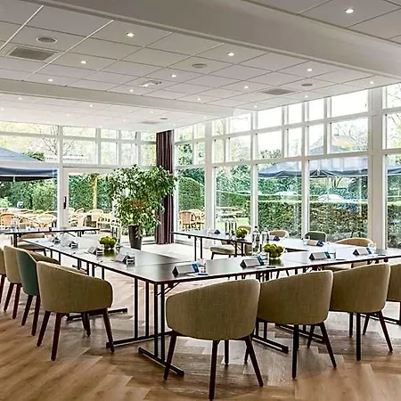 Nh Jan Tabak Hotel 4*
