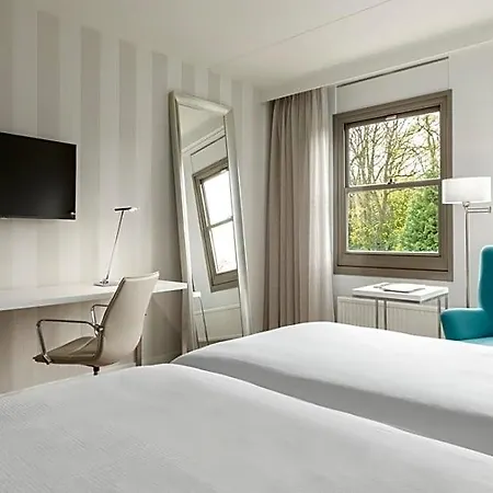 Hotel Nh Jan Tabak 4*