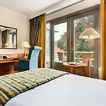 Nh Jan Tabak Hotel 4*