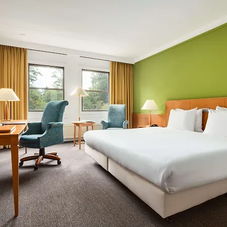 Nh Jan Tabak Hotel 4*